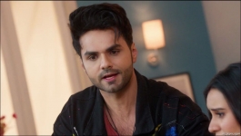 Pyaar Ka Pehla Naam Radha Mohan - 20th February 2024